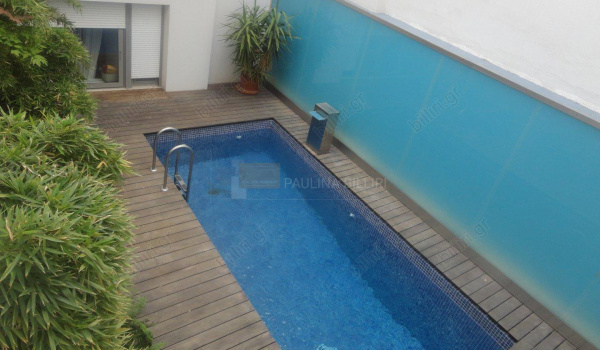 Πισίνα - Swimming pool
